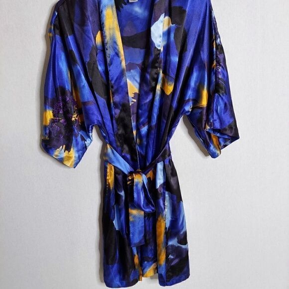 Morgan Taylor Intimates robe‎ - Picture 1 of 12